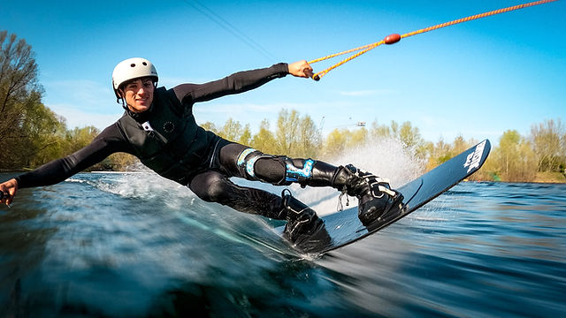 Best Knee Brace for Wakeboarding: Support and Protection on the Water