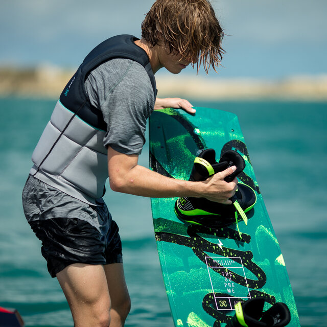 Wakeboard Buying Guide