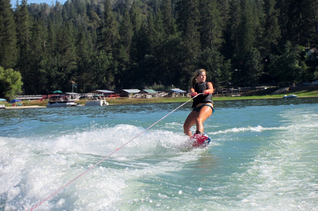 Best Women's Wakeboard Packages: Buyer's Guide 